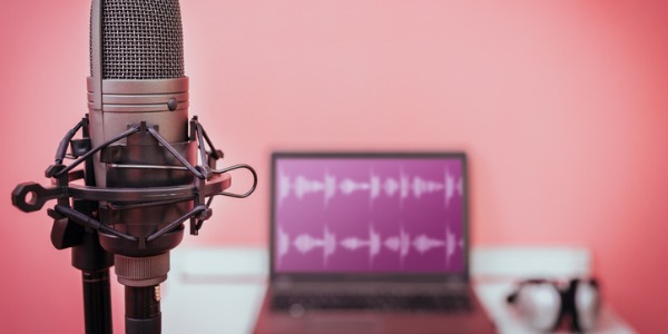 9 Podcasts for Small Business Owners